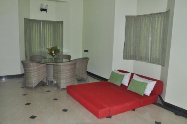 Hotel Golden Nest Yercaud Esterno foto