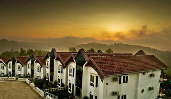 Hotel Golden Nest Yercaud Esterno foto